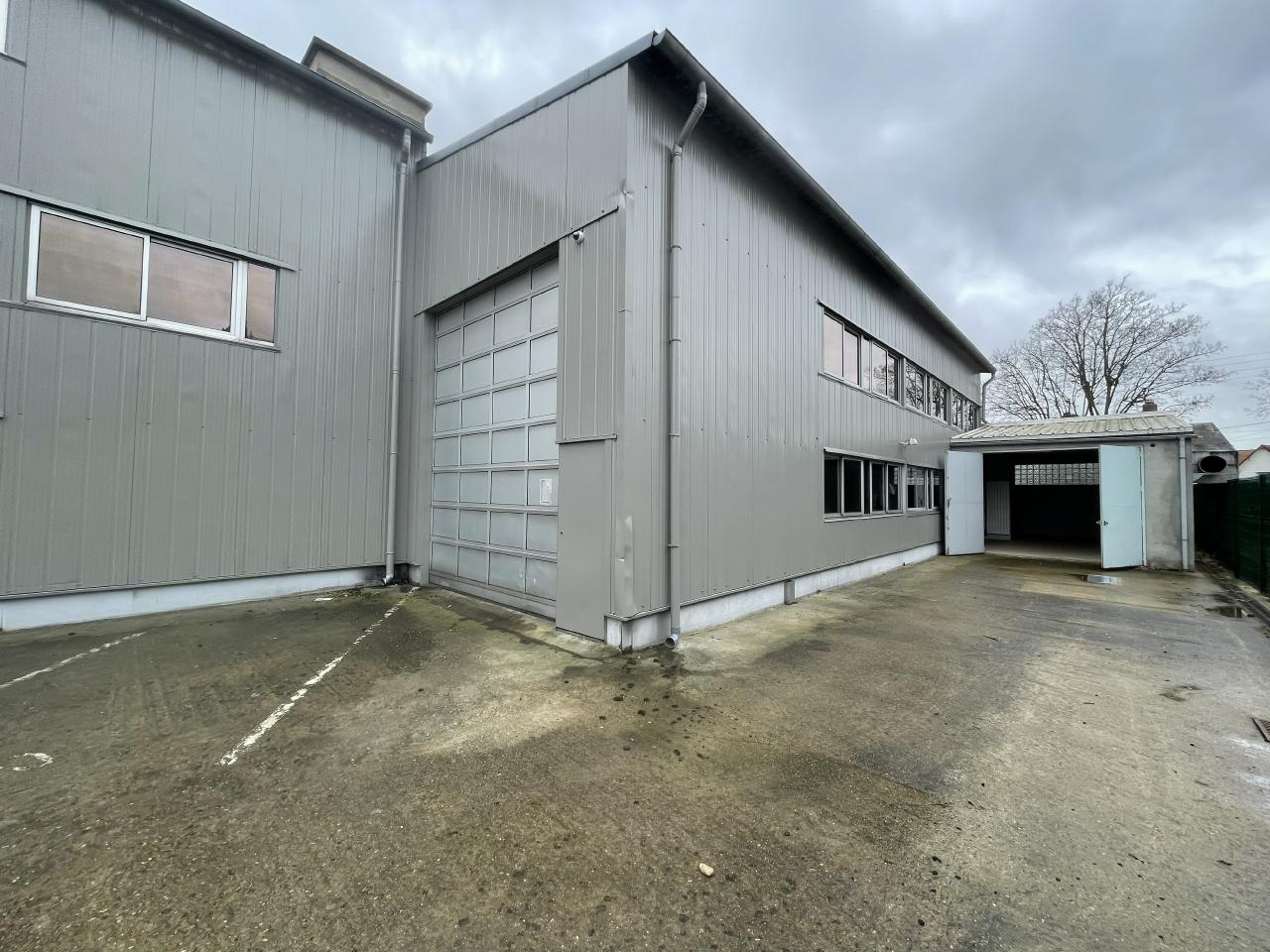Local d'activité Montgeron 1502m² Vente local d'activité Montgeron Essonne OVACT2420439 0